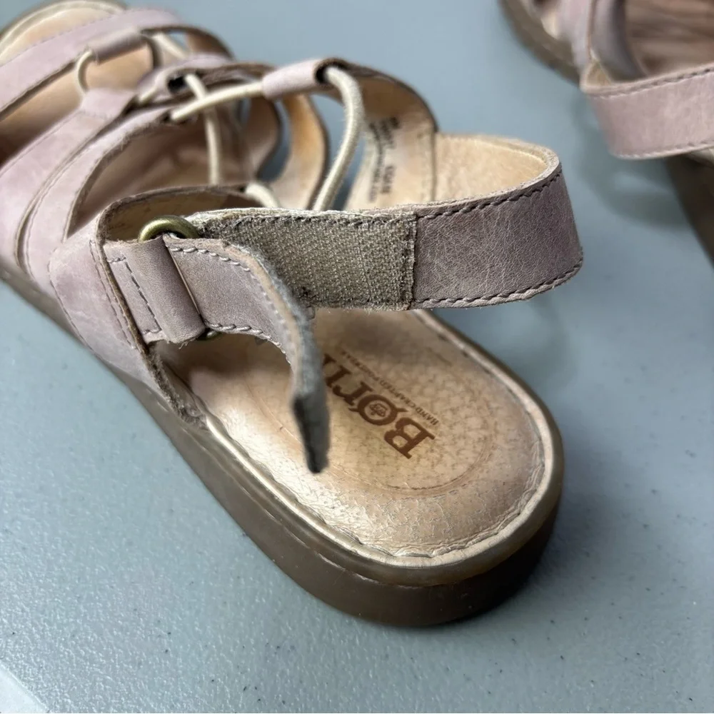 Born Women's Tan Taupe Sandals Leather Strappy Hook Loop 9M Casual Summer